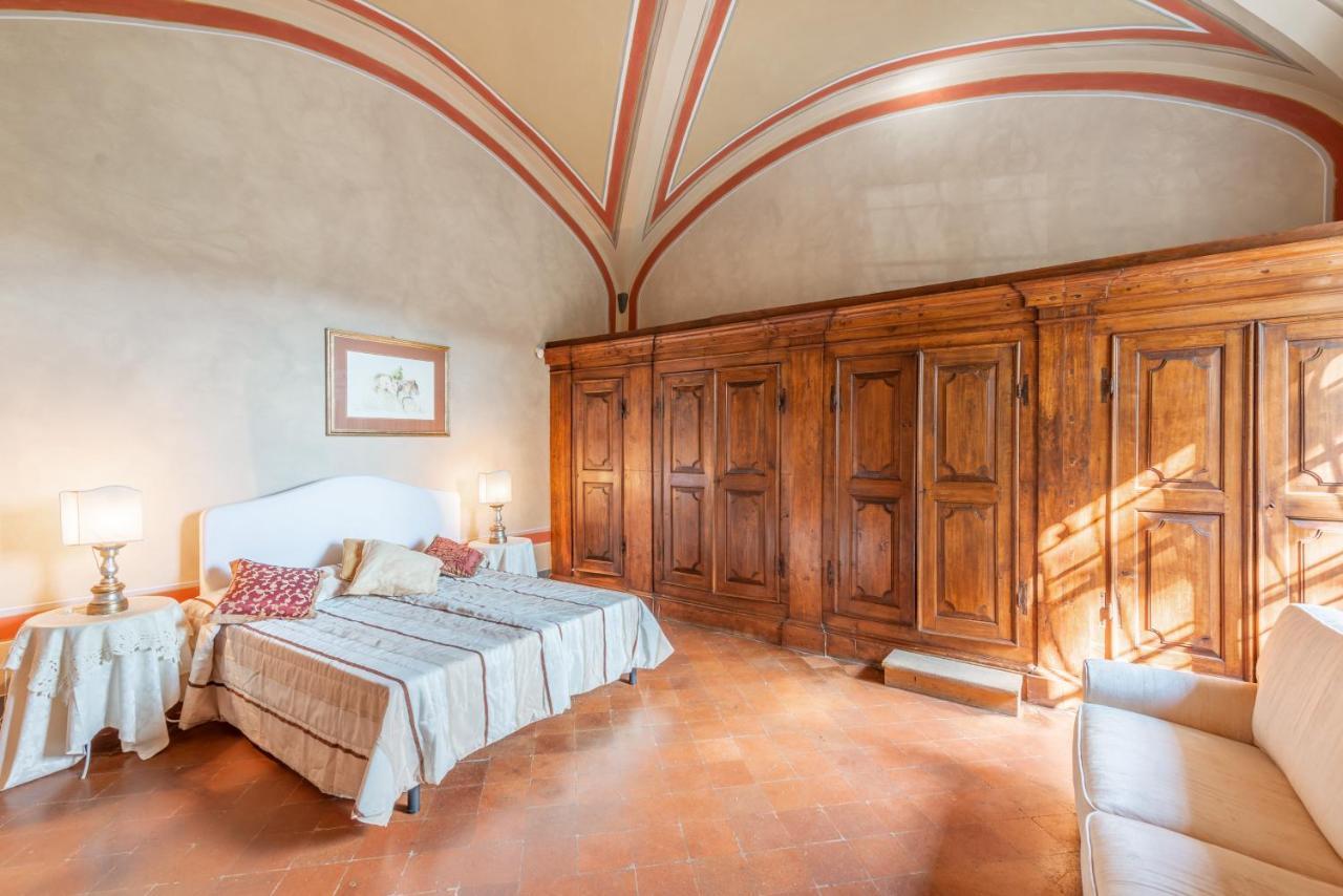 Il Castellaccio Bed and Breakfast Filettole Eksteriør billede